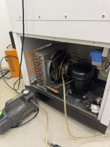 Ремонт холодильной системы криостата HESTION CM 2850 в клинике Odrex